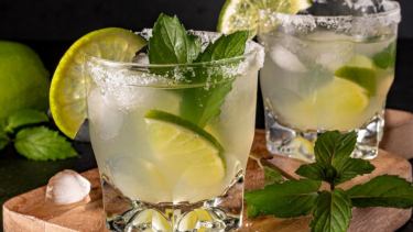 Cómo en Brasil pero en casa: aprende a preparar una caipiriña tradicional