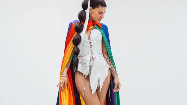 Cazzu apuntó contra Javier Milei, tras sus dichos contra la comunidad LGBTIQ: «atroces mentiras»