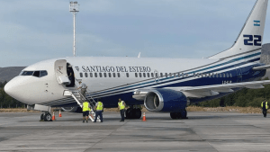 Incendios en la Patagonia: avión Boeing 737 para Neuquén, el fuego del Nahuel Huapi roza Chile y focos en El bolsón y Chubut, este miércoles