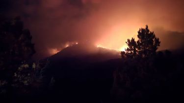 El incendio en Parque Nacional Nahuel Huapi esta activo desde el 25 de diciembre. 
