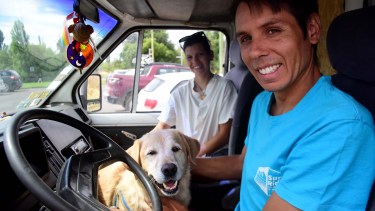 Andrés, Milo y Maira. Foto: Matías Subat.