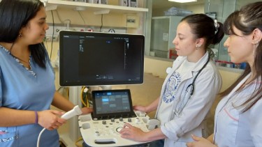 "Ser Residente por una semana" en el Hospital Castro Rendón de Neuquén.