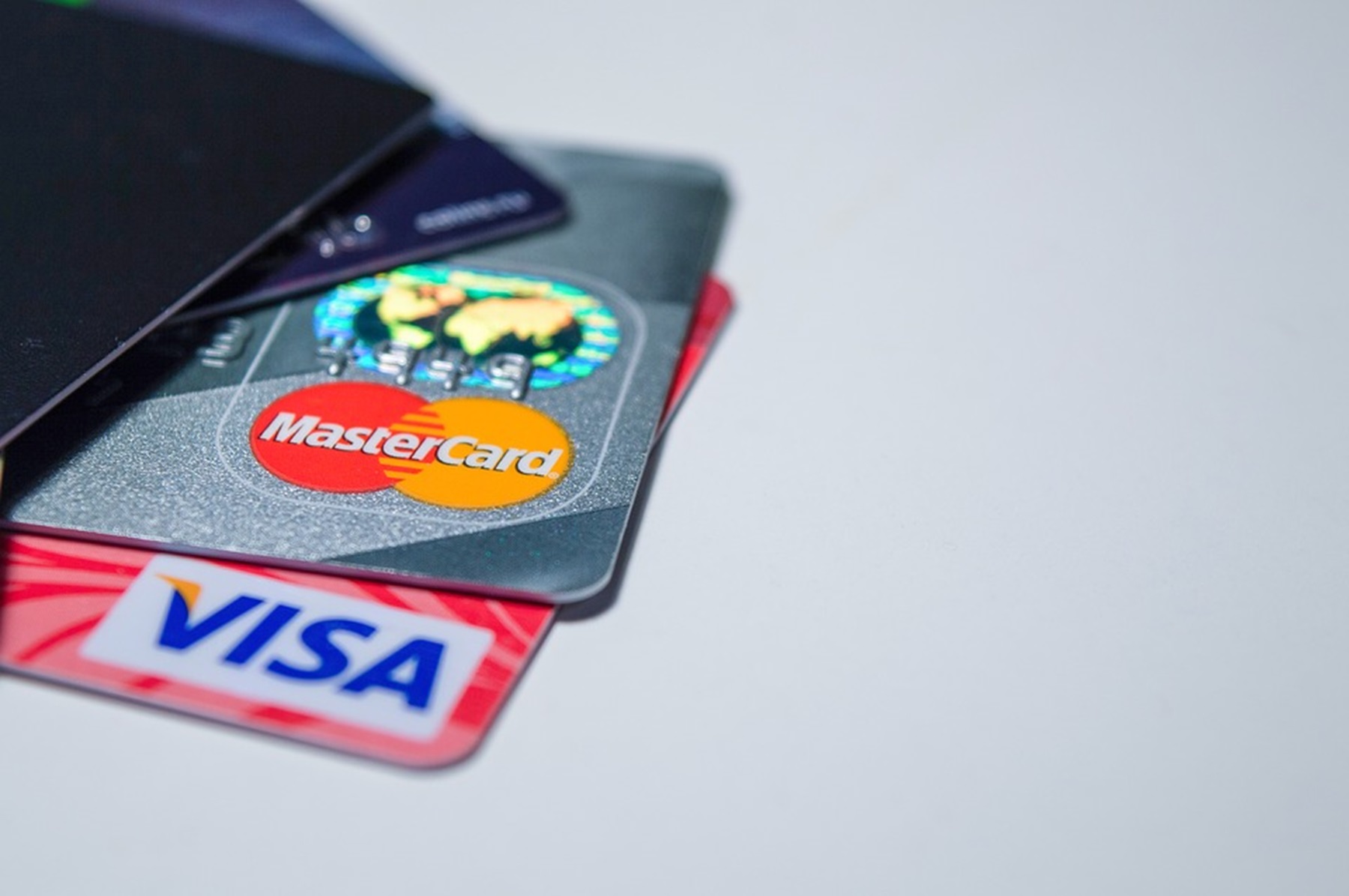 Visa vs. Mastercard: ¿Qué tarjeta conviene más para tus compras y ...