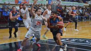 Nico Paletta fue el máximo anotador de Viedma en la décima victoria del torneo. (Prensa Deportivo Viedma)