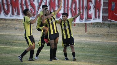 Pacífico festejó en el clásico ante Independiente. (Foto: Prensa Lifune)