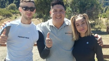 María Becerra y su novio J Rei en un camping de Neuquén. (Instagram)