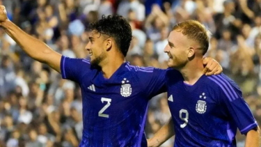 Di Cesare y Gondou, dos de la Selección olímpica que piden pista en la mayor. El central de Racing podría ser convocado por Scaloni para la próxima doble fecha. 