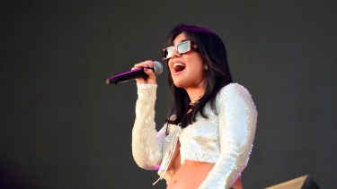 Angela Leiva en la fiesta de la confluencia. Foto: Cecilia Maletti.