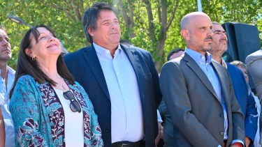 Gaido adelantó su posicionamiento político ayer en la isla 132, donde todos los sectores políticos se presentan en vidriera (foto Florencia Salto)