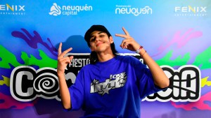 «Ya Me Cansé»: Valentino Merlo cantó su próxima canción en la previa de la Fiesta de la Confluencia: escuchala