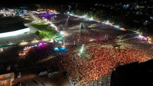 Fiesta de la Confluencia 2025 en Neuquén: sábado de rock exitoso, 400 mil personas coparon el predio