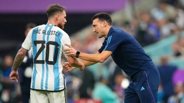 Mac Allister habló sobre la posibilidad de volver al fútbol argentino.