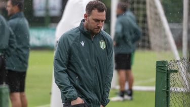 Matías Mariotto, presidente de Banfield, criticó a la AFA y a los arbitrajes.