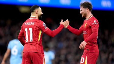 Salah y Mac Allister, una de las sociedades del Liverpool.
