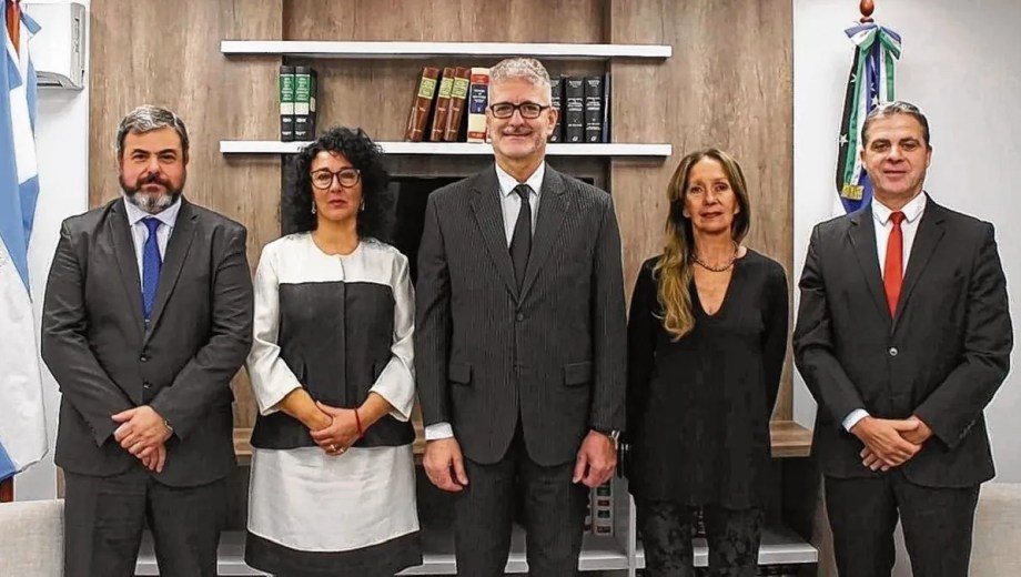 El STJ deberá resolver si Domínguez mantiene su banca provincial. Foto: Archivo.