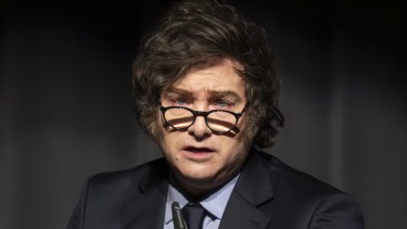 Tensión en la apertura de sesiones.