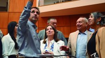 Imagen de Domínguez y Reina presentaron proyectos enfrentados para regular los narcotest en la Legislatura