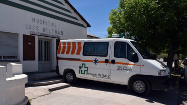 Una brutal pelea callejera terminó con un hombre con fractura expuesta en Luis Beltrán.
