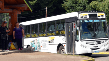 La Fiscalía de Neuquén investiga la brutal agresión a un joven en Villa La Angostura. Hay cuatro agresores identificados.  
