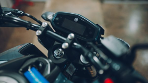 Le robó la moto de la puerta de su casa en Roca: lo atraparon a pocas cuadras tras un rápido despliegue