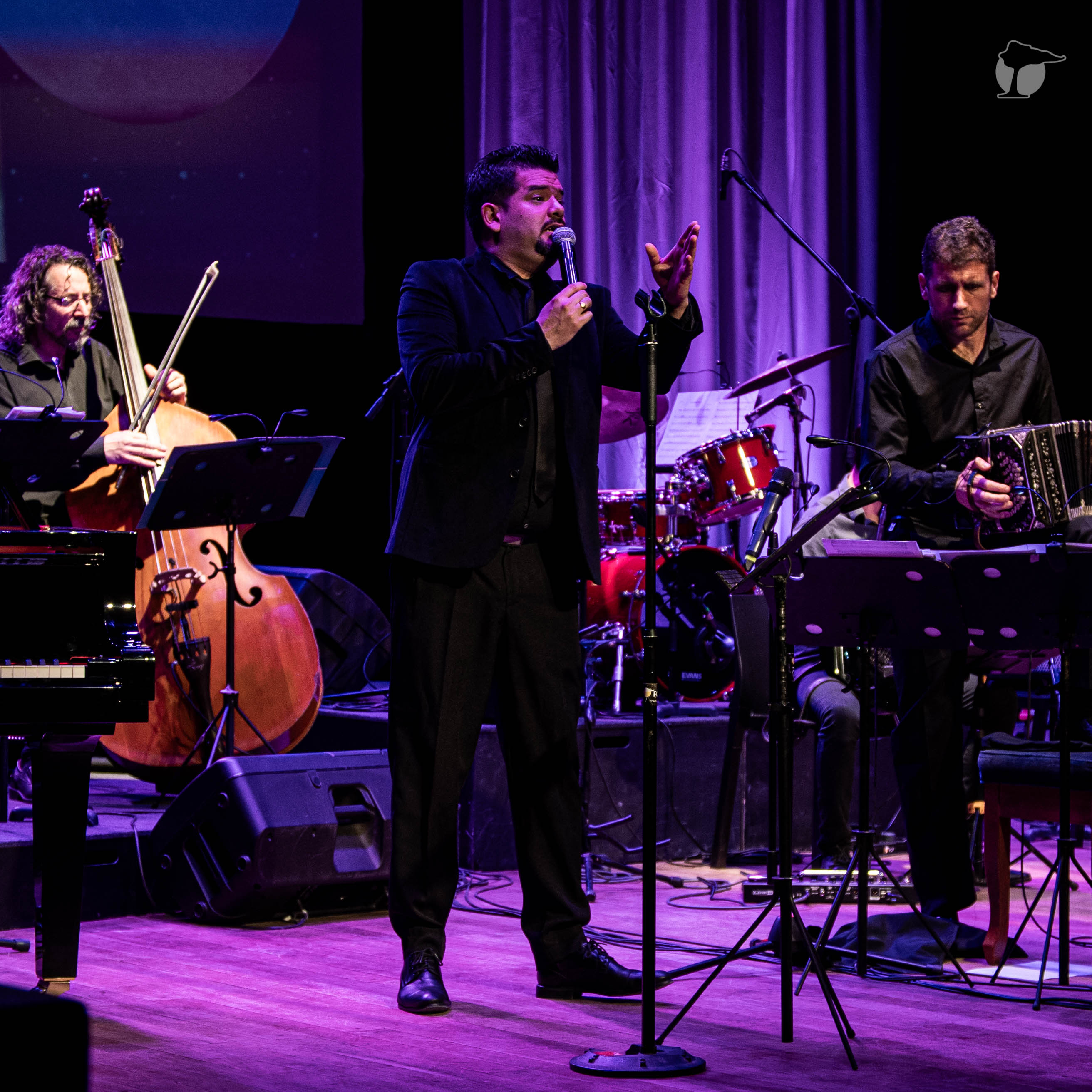 Tangos instrumentales y cantados