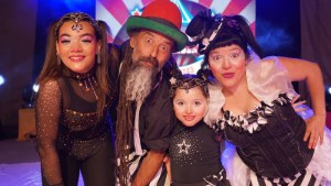 El circo de Neuquén que festeja 18 años con una función gratuita y especial: «Es maravilloso compartirlo en familia»