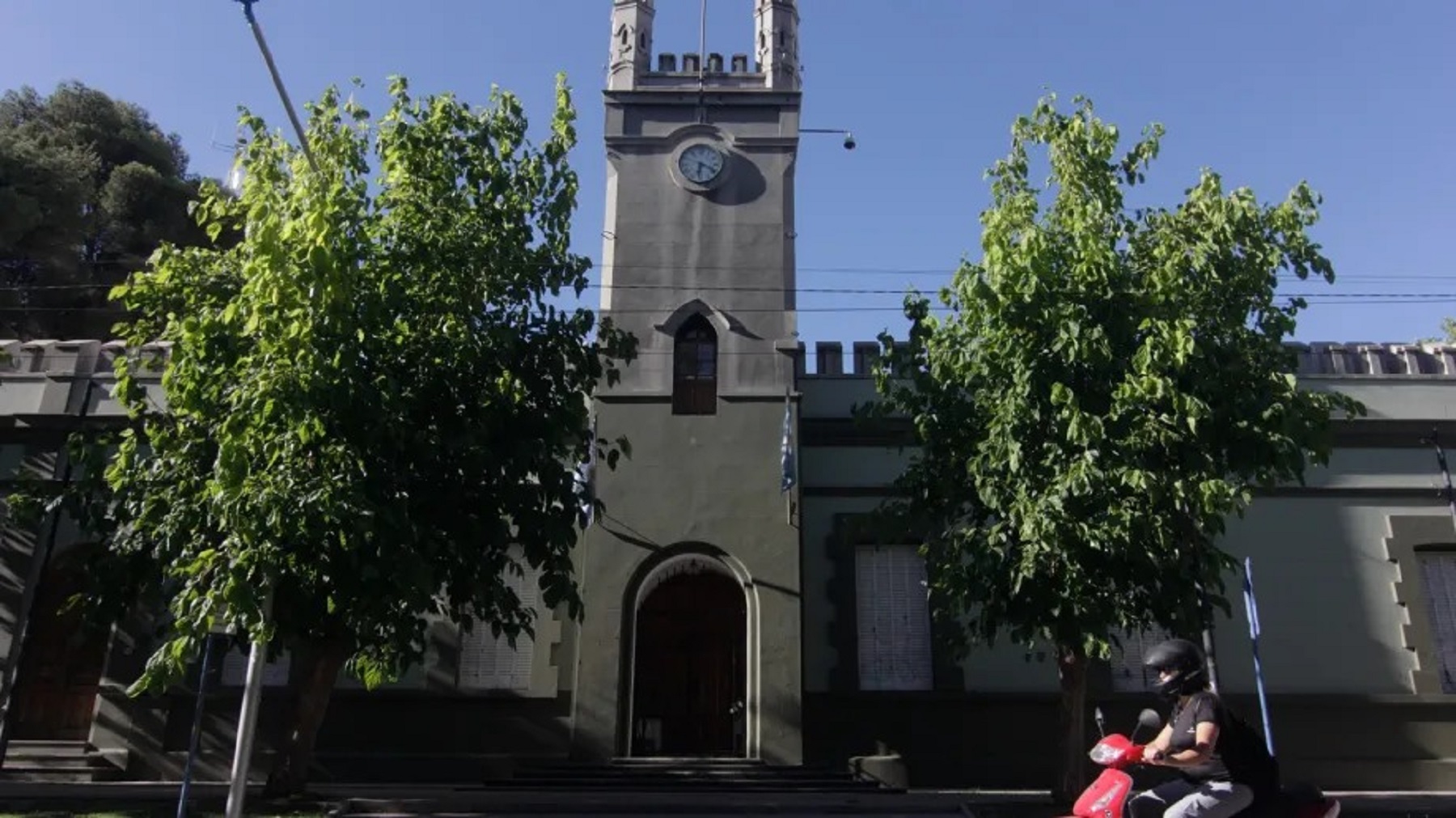 Nuevos estatales despedidos en Neuquén. Foto: Oscar Livera. 