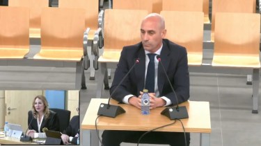 La insólita declaración de Rubiales en su juicio frente a Jenni Hermoso: «Me comí a besos a muchos jugadores»