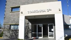 Se entregó el joven buscado por balear a un hombre en Roca: quedó detenido por homicidio