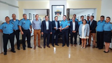 Gerez, Nicolini, Díaz Pérez y el equipo de fiscales y policías que trabajará en Narcocriminalidad. (Gentileza)