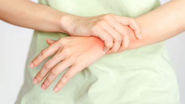 La búsqueda de soluciones naturales para el dolor articular sigue en constante avance. 