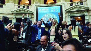 Ficha Limpia: Diputados le dio media sanción al proyecto con 144 votos afirmativos