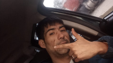 Demián Huenteao tenía 33 años y murió de un disparo frente a su casa en Parque Industrial de Neuquén.
