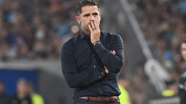 Boca vuelve con malas noticias: se lesionaron dos titulares en Perú