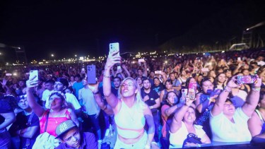 260 mil personas en el cierre de la Fiesta de la Manzana 2025 de Roca. (Juan Thomes)