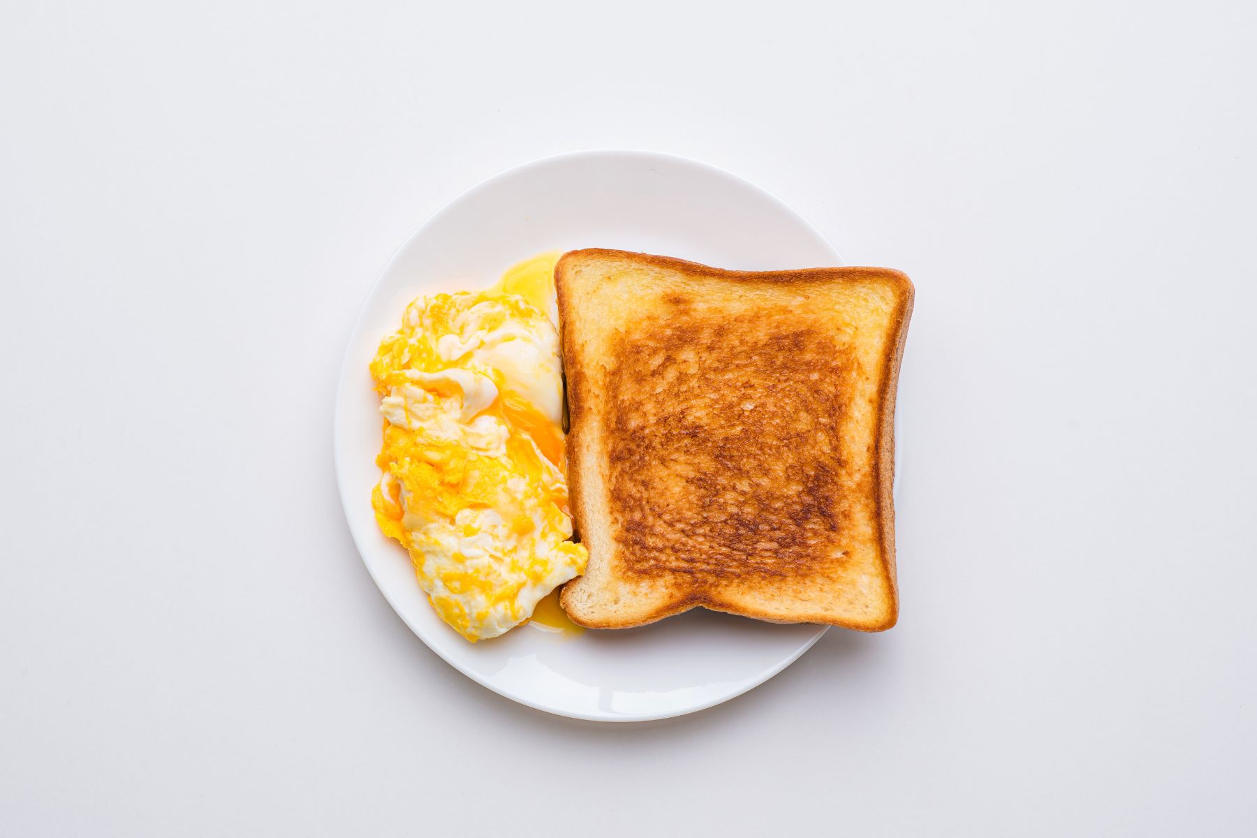 Un estudio reveló cuál es el mejor reemplazo del pan para el desayuno