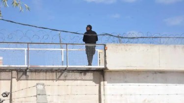 Una pelea entre presos de la cárcel de Roca terminó con graves amenazas entre familiares 