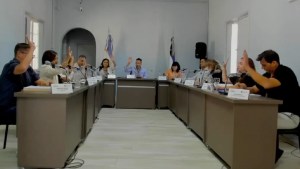 Cruces y acusaciones de censura a los vecinos en la sesión del Deliberante de Regina