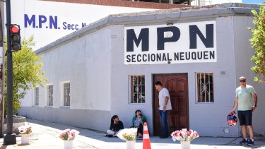 El MPN, con aguas divididas también en Neuquén capital por el apoyo a Rolando Figueroa