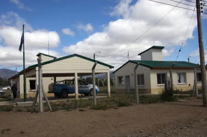 El homicidio ocurrió la noche del lunes en la jurisdicción de la subcomisaría 80 de la zona este de Bariloche. (Archivo)