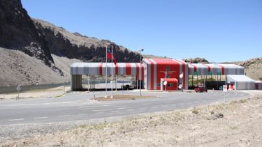 Un paso a Chile extiende su horario este fin de semana: está muy cerca del norte neuquino