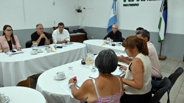 Unter asistió ayer a una tercera reunión en paritarias con Educación. Foto: Marcelo Ochoa