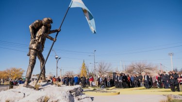 El monumento a Malvinas en Allen fue inaugurado en 2022 - Foto: Municipalidad de Allen.