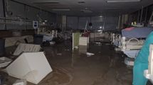 Imagen de Video | Temporal de Bahía Blanca: evacuaron bebés internados de un hospital por la gran inundación