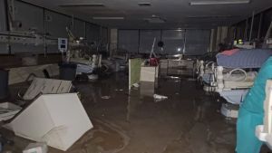 Video | Temporal de Bahía Blanca: evacuaron bebés internados de un hospital por la gran inundación