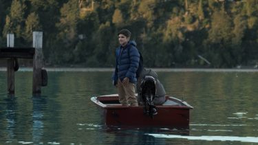 Una de las escenas de Atrapados en uno de los lagos de Bariloche. Foto: gentileza