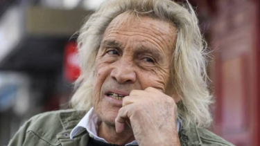 El exarquero tiene 80 años y lucha por su vida.