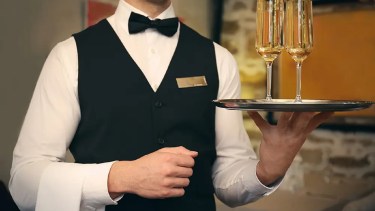 Curso de mozo en Neuquén.