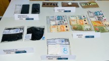 Imagen de Demoraron a una mujer y secuestraron 50 dosis de cocaína en Cutral Co