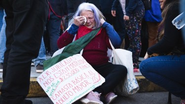 Brutal. El reclamo de los jubilados por la pérdida de poder adquisitivo, fue reprimido.